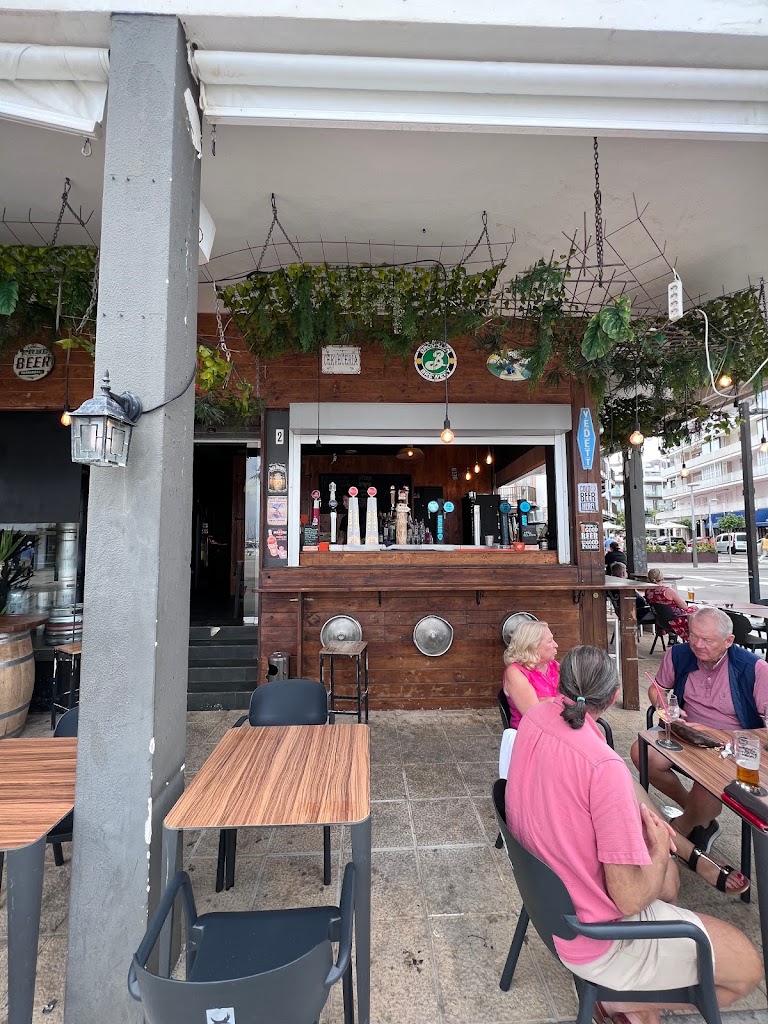 La Cerveceria Puerto Pollensa — Ambiente