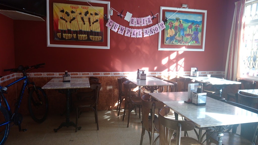 Cafeteria Macoris — Ambiente