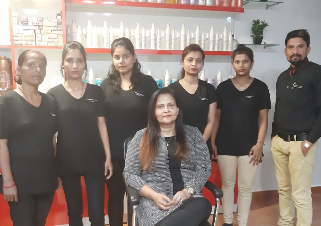 Pranzali S Unisex Salon