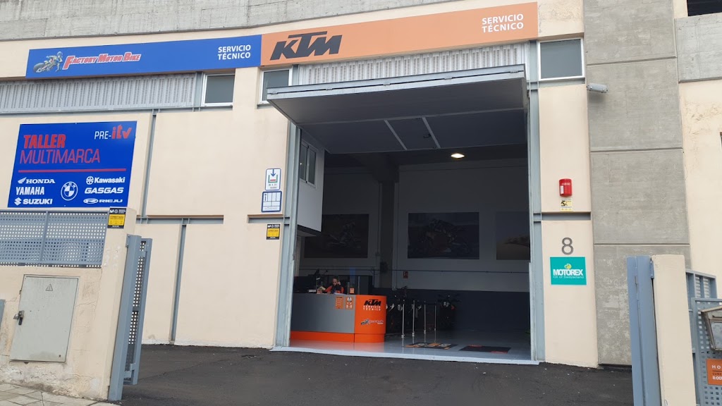 Servicio Tecnico KTM Factory — Exterior