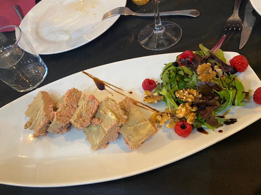 Restaurante Cafeteria Orba — Comida y bebida