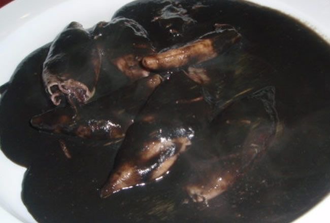 Baserri — Comida y bebida
