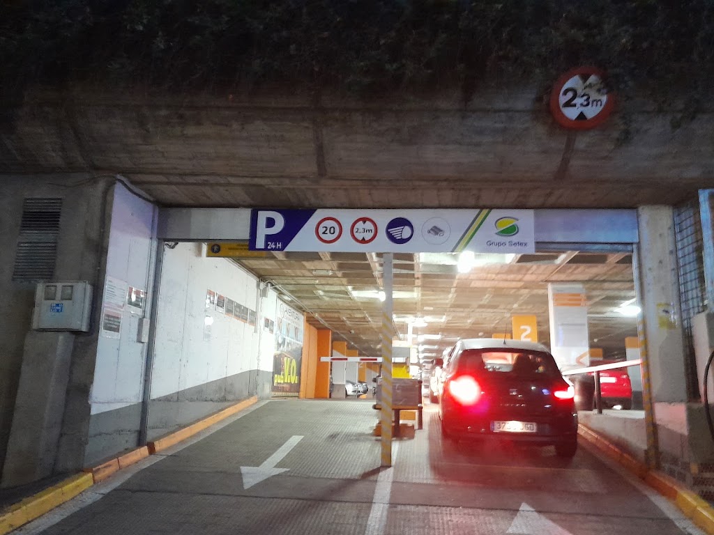 Aparcamiento La Mota Vieja Benavente — Del propietario