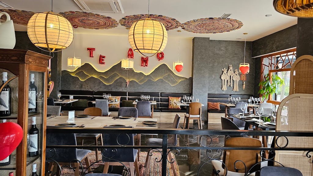 ON SUSHI — Ambiente