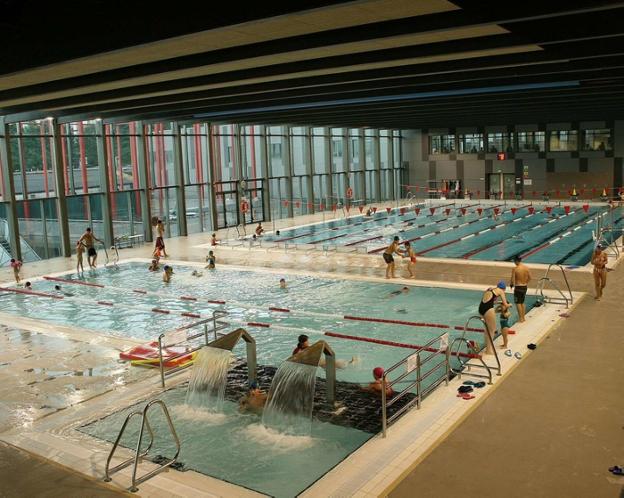 Azken Portu Kiroldegia/Polideportivo Azken Portu