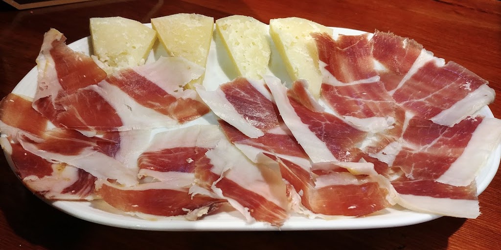 Bar Casa Gavilla — Jamon de Espana