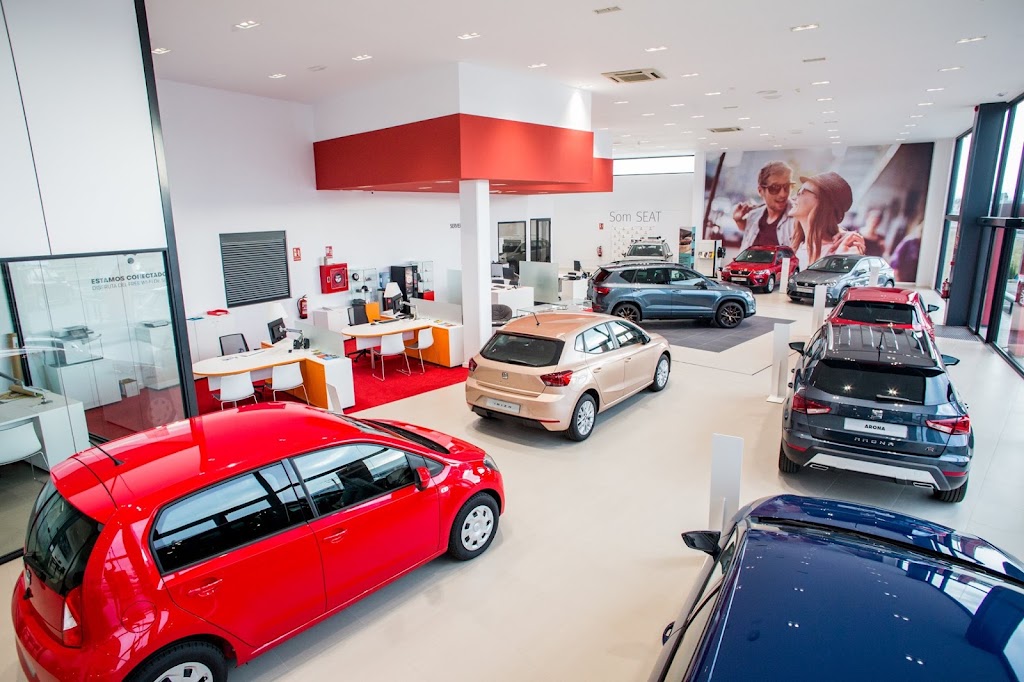 Auto Esteller Concessionari Oficial CUPRA i SEAT a Tortosa — Interior