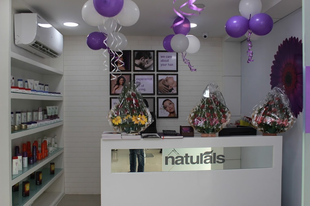Naturals Family Salon Spa Mahendrahills Branch