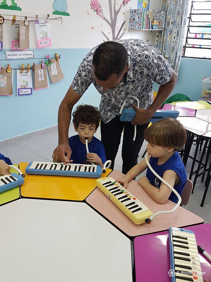 Caio Leonardo Academia de Musica Kairos Mousike