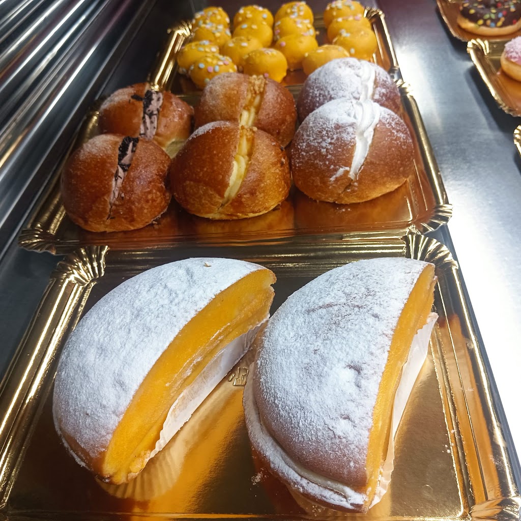 Maloan Elche Cafeteria — Cruasan