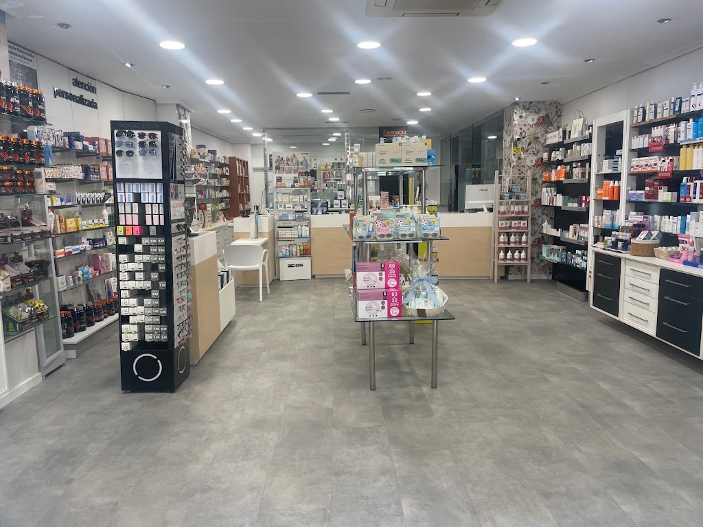 Farmacia Santa Isabel (Marta Ballester Paradis) — Del propietario