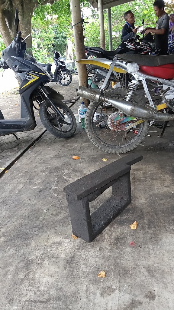 BENGKEL Pak Blentung