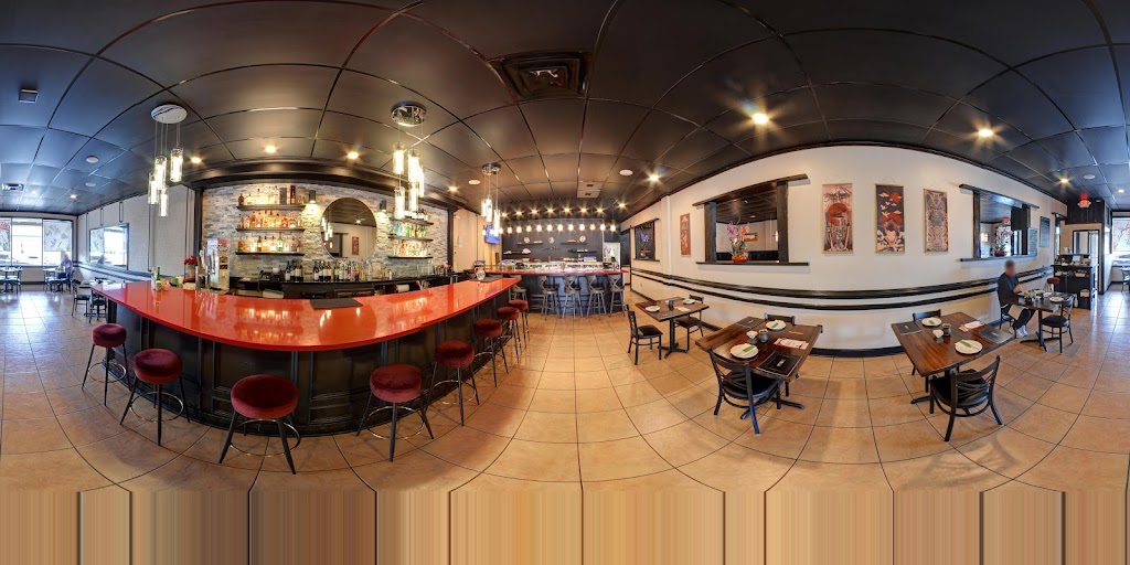 Red Bar Sushi & Best Thai Kitchen