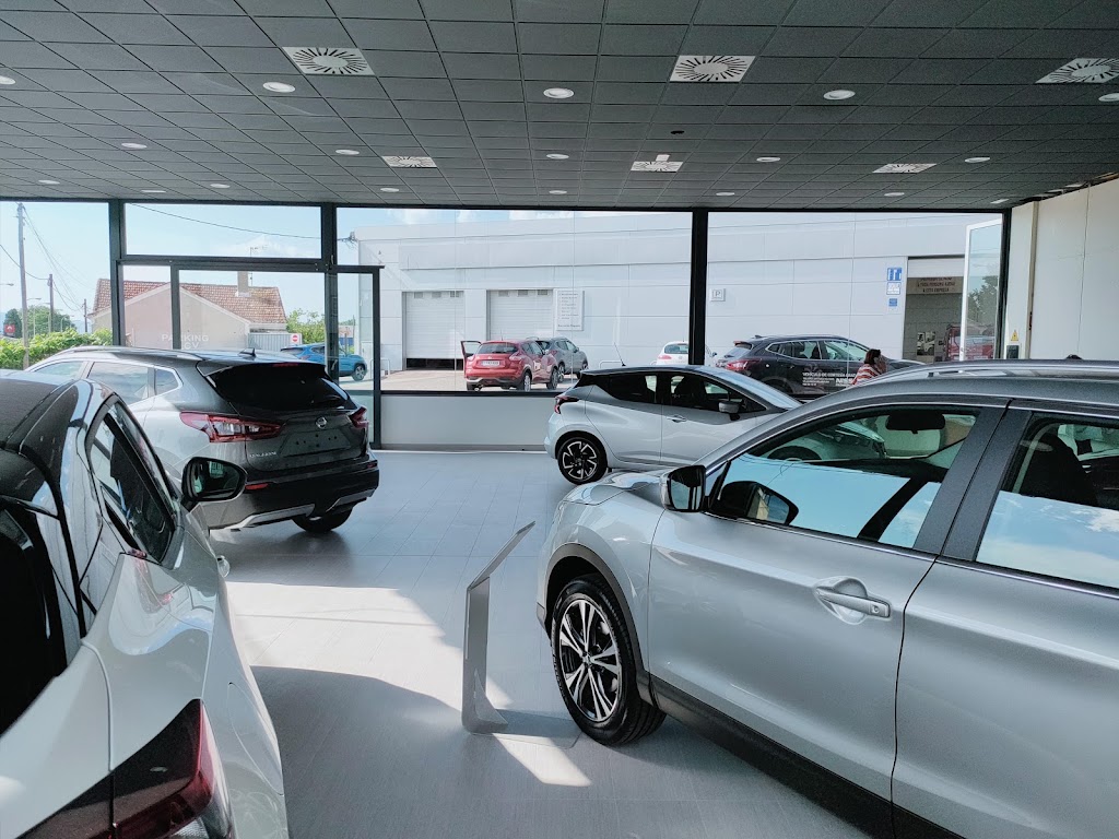 Nissan - Talleres Santiago Iglesias — Interior