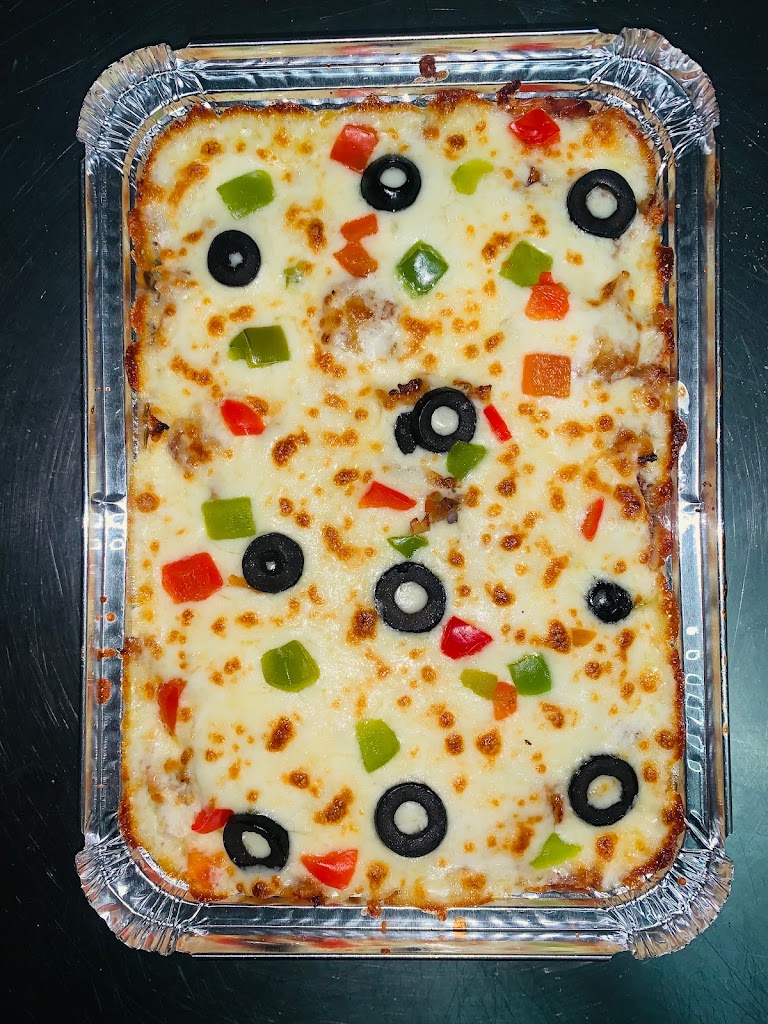 Roma Pizzeria Kebab — Comida y bebida