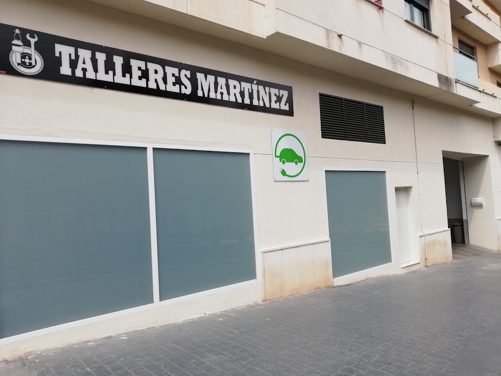 Talleres Pedro Martinez — Exterior