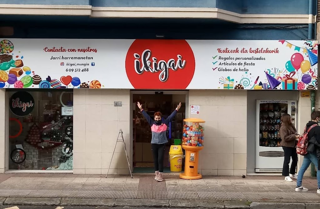 Ikigai; Globos con helio, tienda de golosinas, encargos personalizados, articulos de regalo y mucho mas