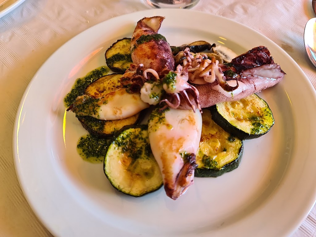 Bar Restaurante Casa Nova — Comida y bebida