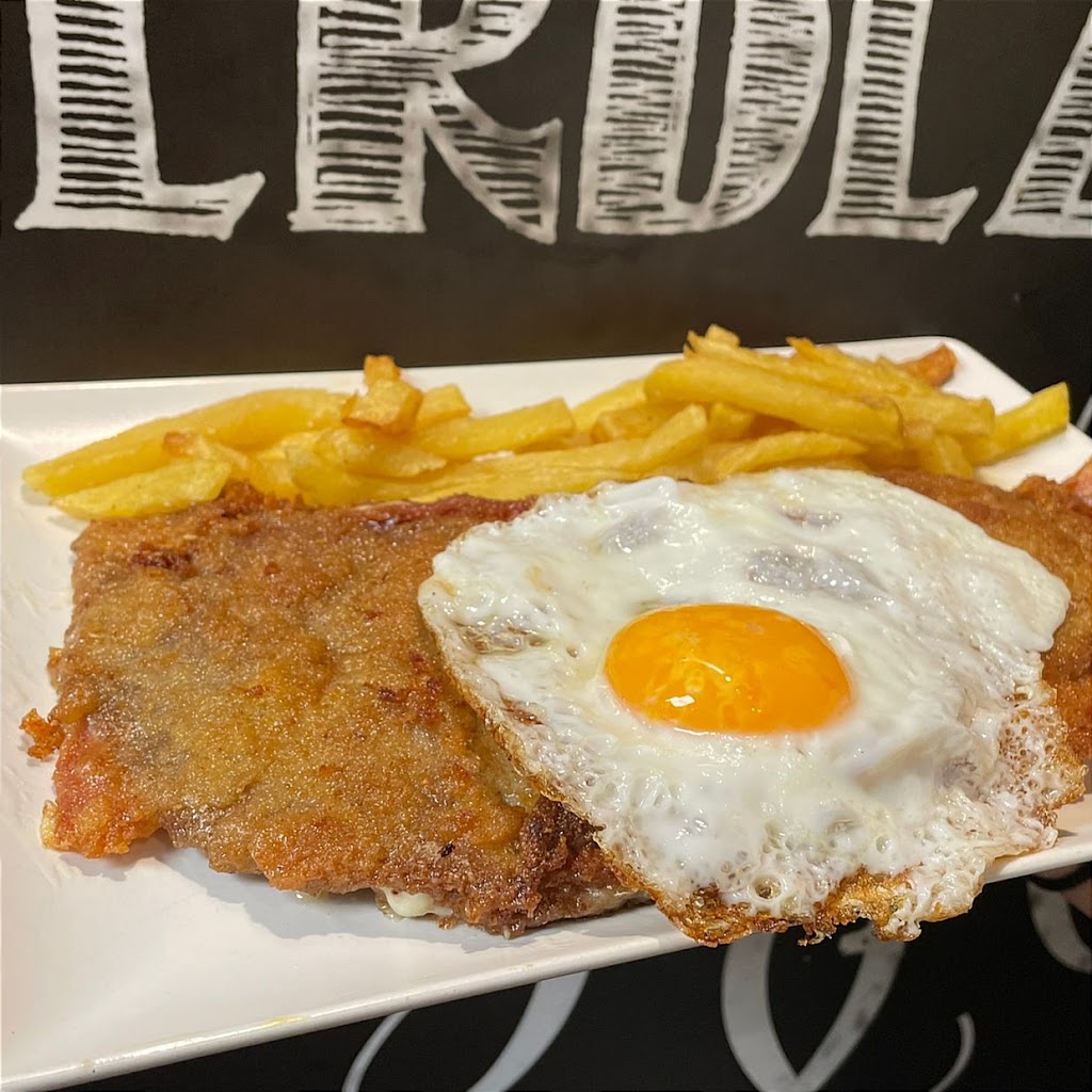 Restaurante Trinkete — Comida y bebida