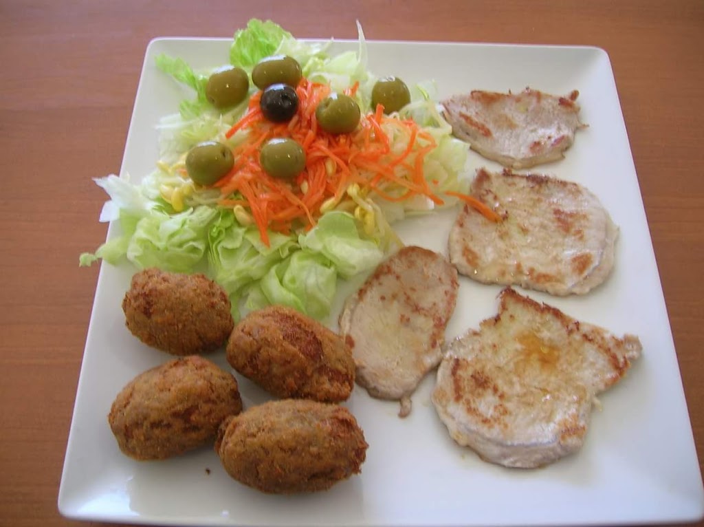 Cerveceria - Tapas Candell — Comida y bebida