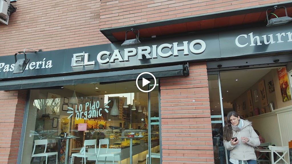 El Capricho - Avenida de Espana