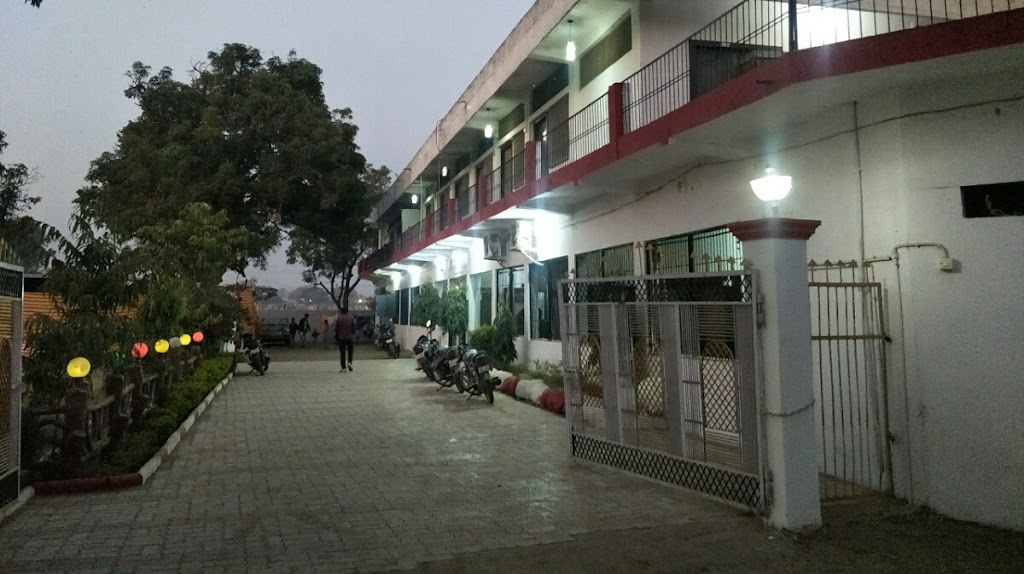 Paliwal Hotel