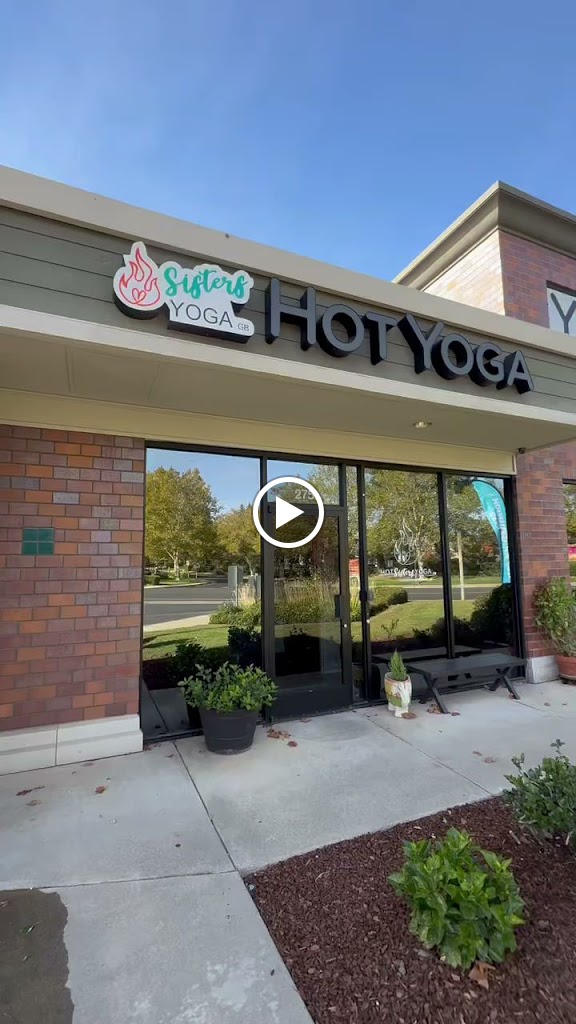  Hot Sisters Yoga