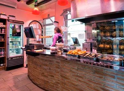 Rostisseria Can Roca — Ambiente