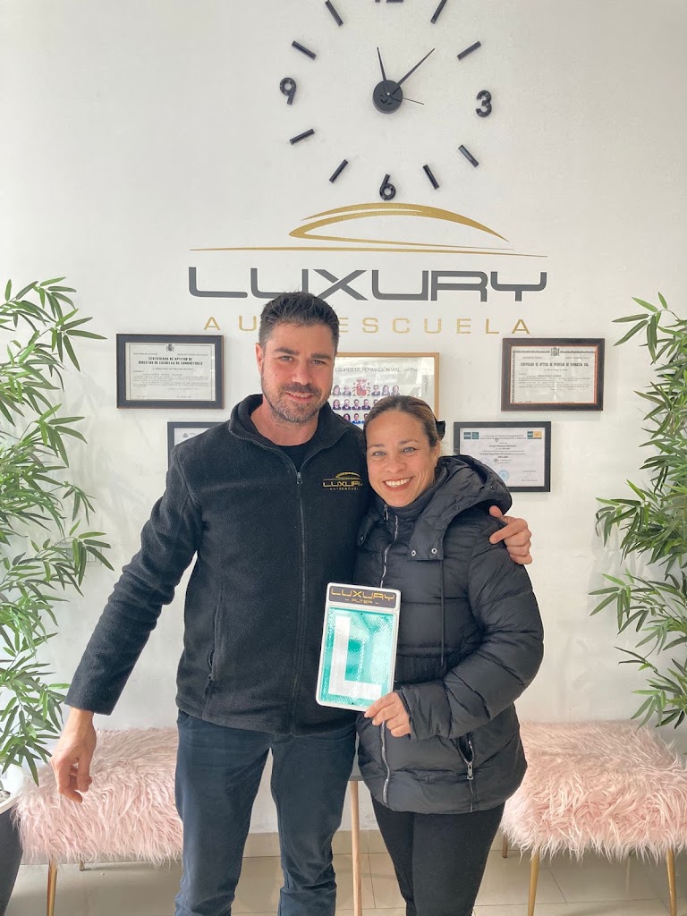 Autoescuela Luxury — Mas recientes