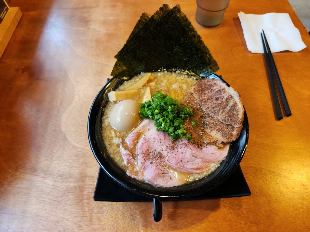 鷹流東京醬油拉麵蘭丸 新竹竹北店 的照片