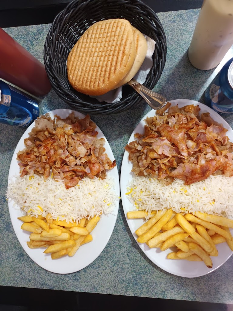 Restaurante Doner Kebab Ali Baba — Comida y bebida