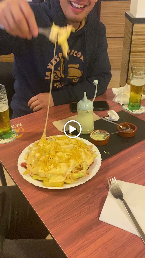 Restaurante Cafe Fenix — Comida y bebida