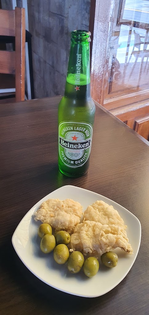 Cafe bar Pena — Heineken
