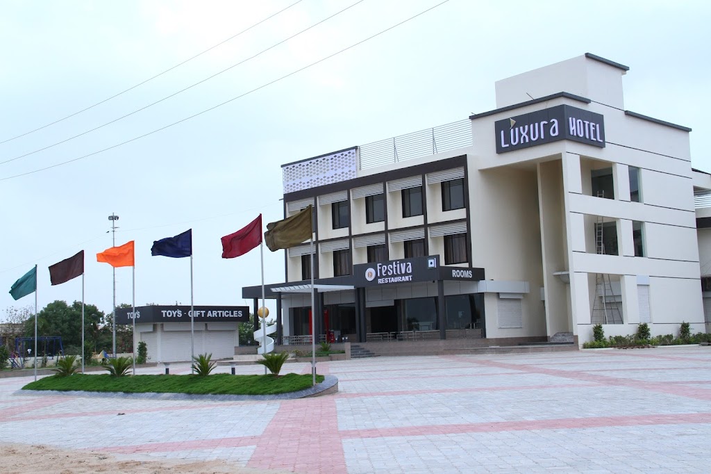 Hotel Luxura Festiva Restaurant