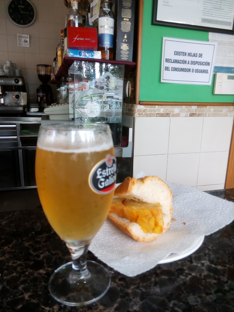 Cafe Ares — Comida y bebida