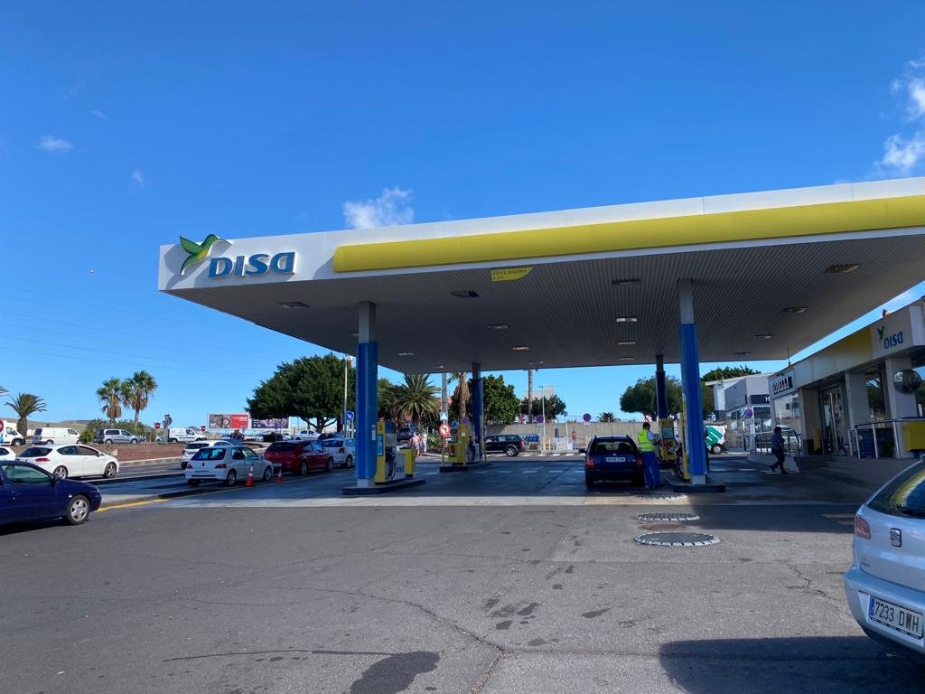 E.S. Disa Las Chafiras — Surtidor de combustible
