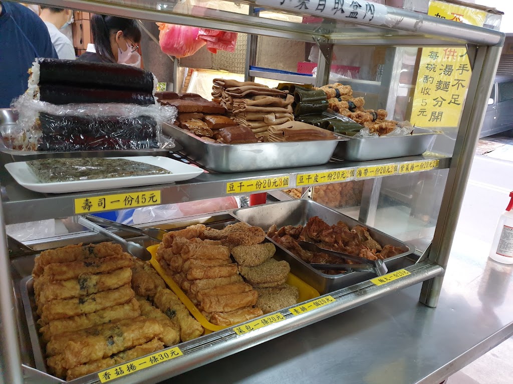 素食 _華南銀行旁7/5.7/6.7/13.7/20.7/27休 的照片