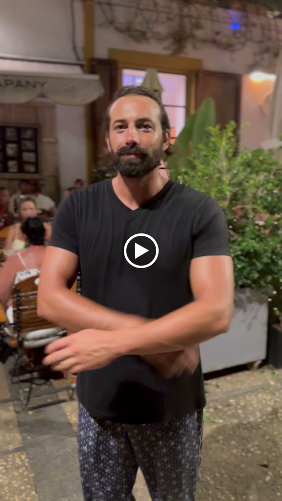 Manapany Eivissa — Videos