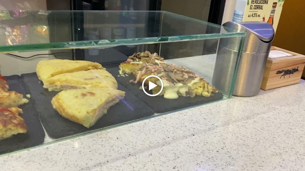 BAR GALVILU Cafeteria — Videos