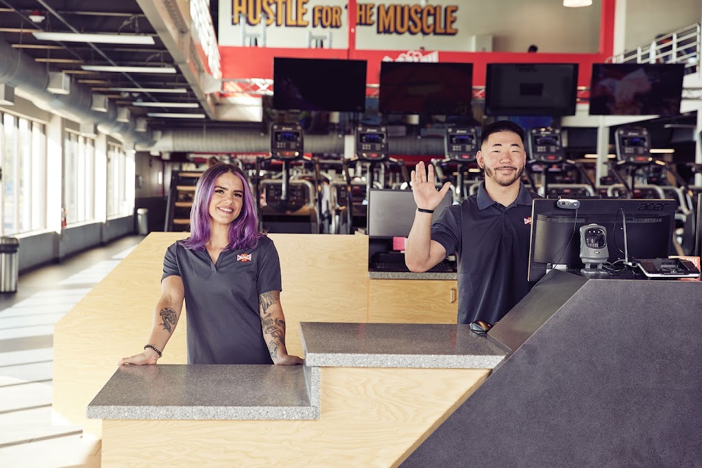  Crunch Fitness - Worcester East