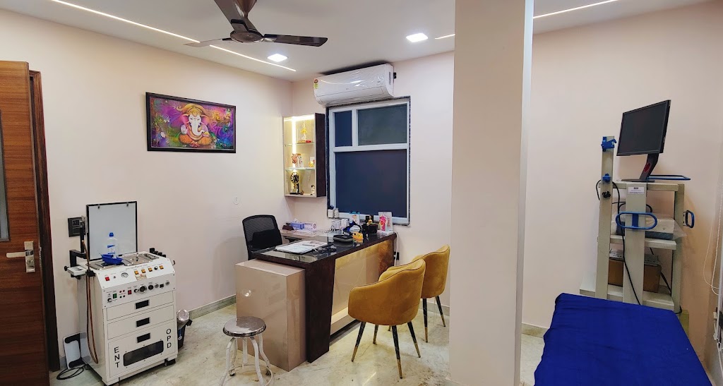 Taneja Ent Eye Clinic Dr Anuj Taneja Ear Nose Throat Eye Doctor In Rohini Sector 24 Allergy Sinus Doctor In Rohini