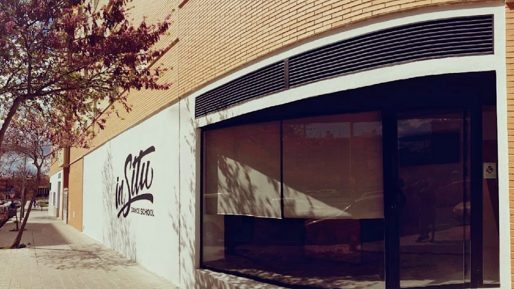 In Situ Dance School