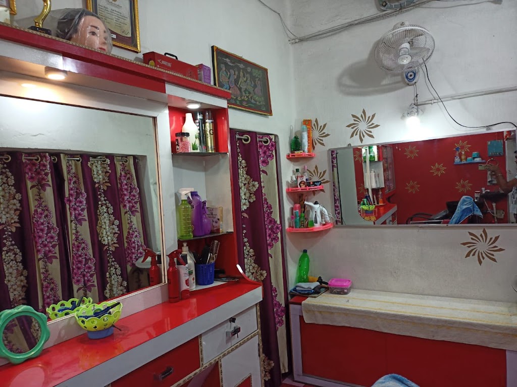 Soundarya Beauty Parlour