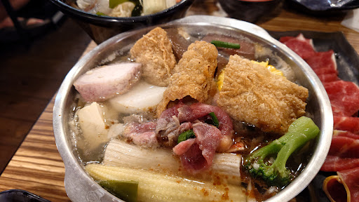 麗媽四季鍋-漢口店 的照片