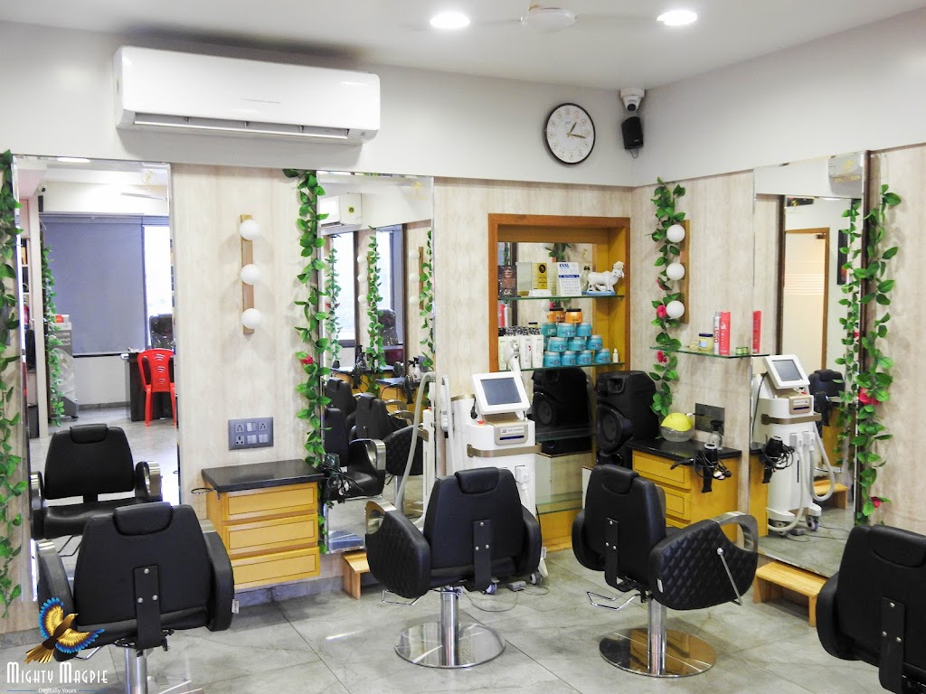 Gold Touch Beauty Salon And Academy
