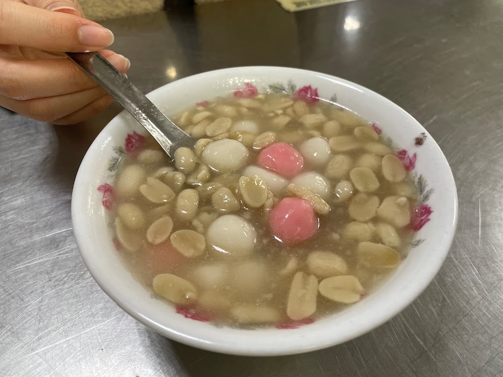味香鮮肉湯圓 古早味三種冰 的照片