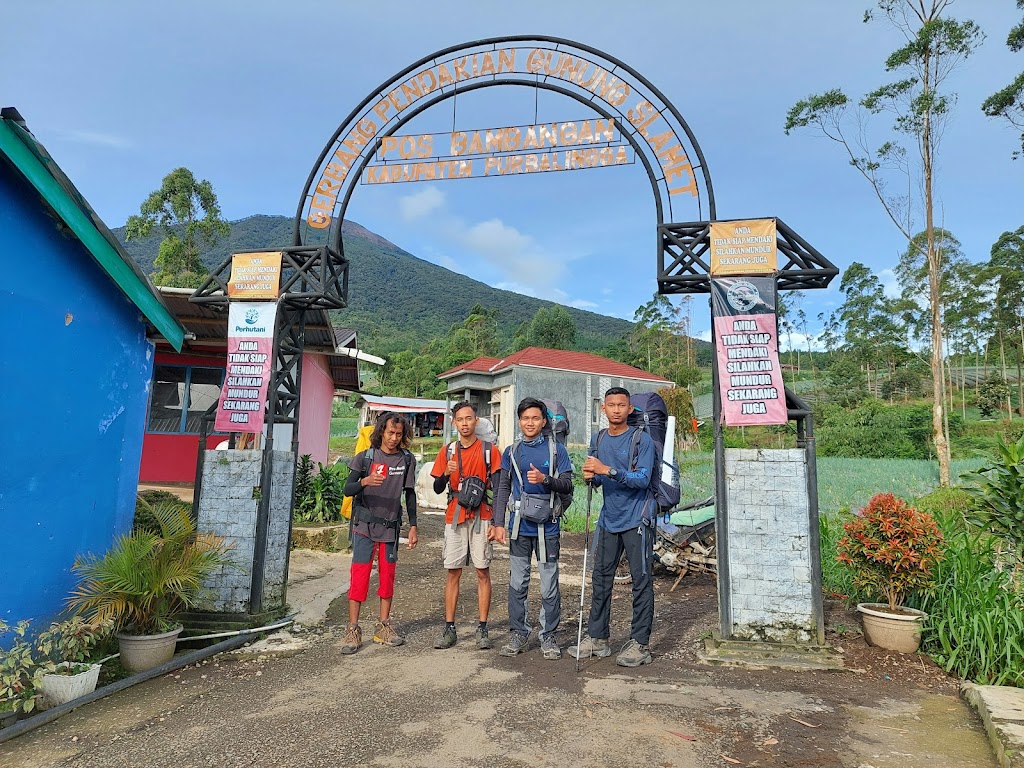 PRAWIRA OUTDOOR (Persewaan Tenda Camping dan Peralatan Outdoor)