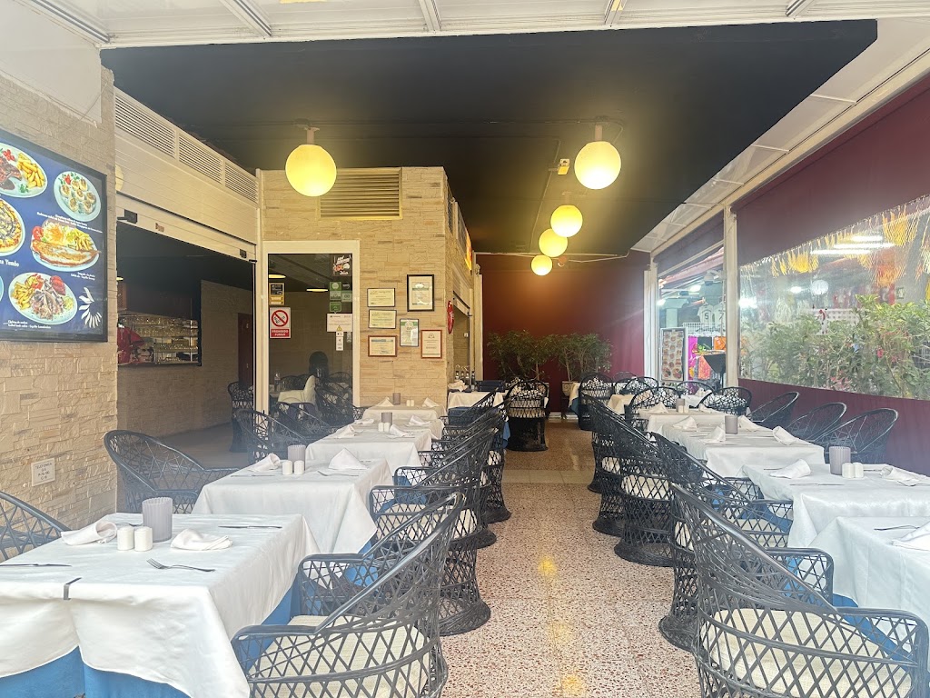 Restaurante Miramar Yumbo — Ambiente