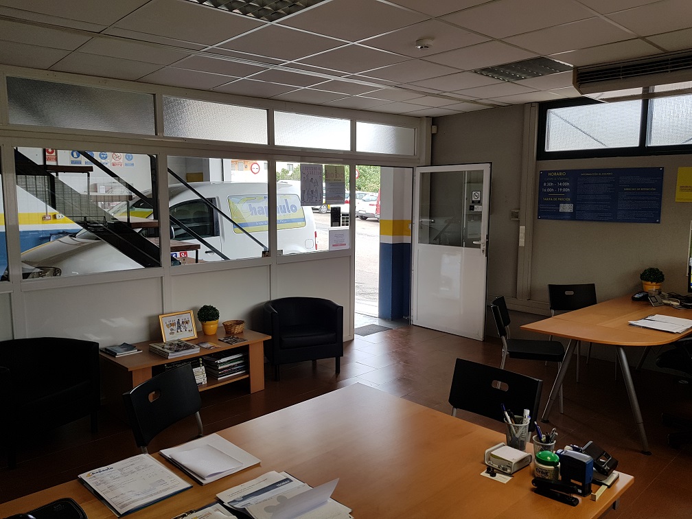 CHAPAUTO BERNIA, S.L. — Interior