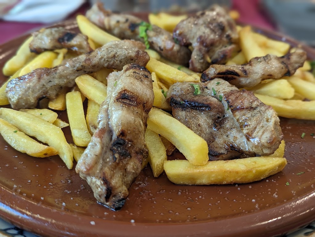 Majestic Cafe Bar — Papas fritas